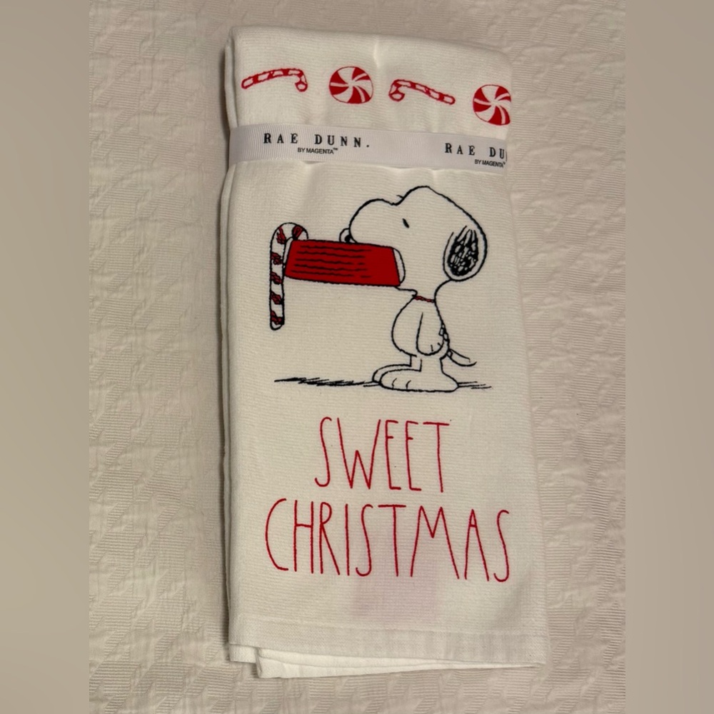 HTF Peanuts x Snoopy Rae Dunn ‘Sweet Christmas’ Holiday Towel Set NWT